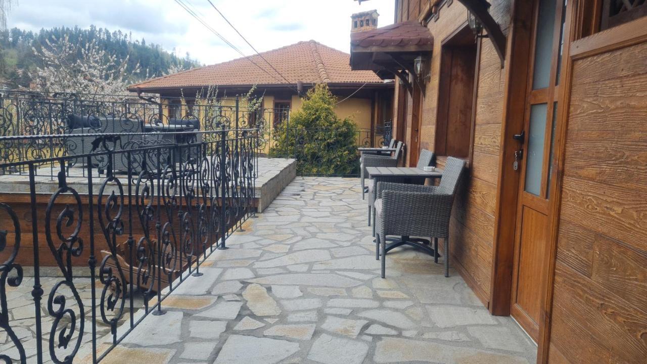 קופריבשטיצה Guest House Zlatniyat Telets מראה חיצוני תמונה