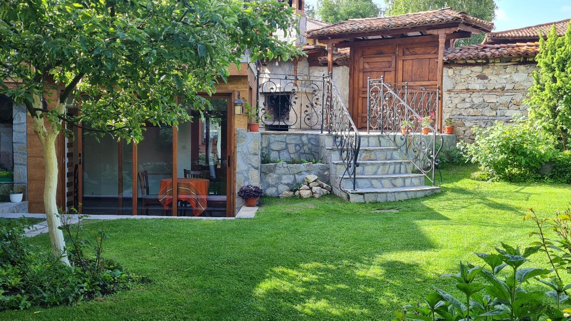 קופריבשטיצה Guest House Zlatniyat Telets מראה חיצוני תמונה